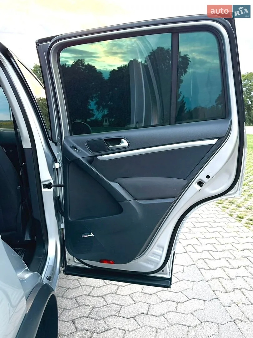 2012 Volkswagen Tiguan - мініатюра 59