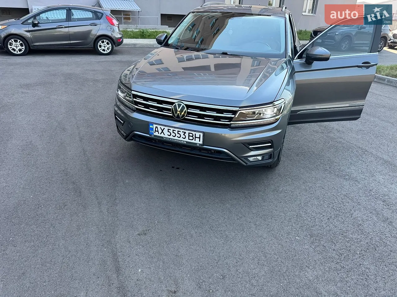 2017 Volkswagen Tiguan - мініатюра 34
