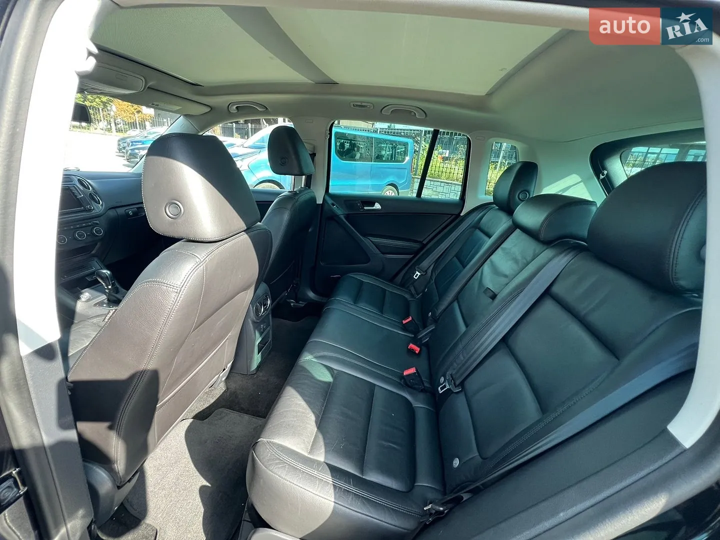 2016 Volkswagen Tiguan - мініатюра 15