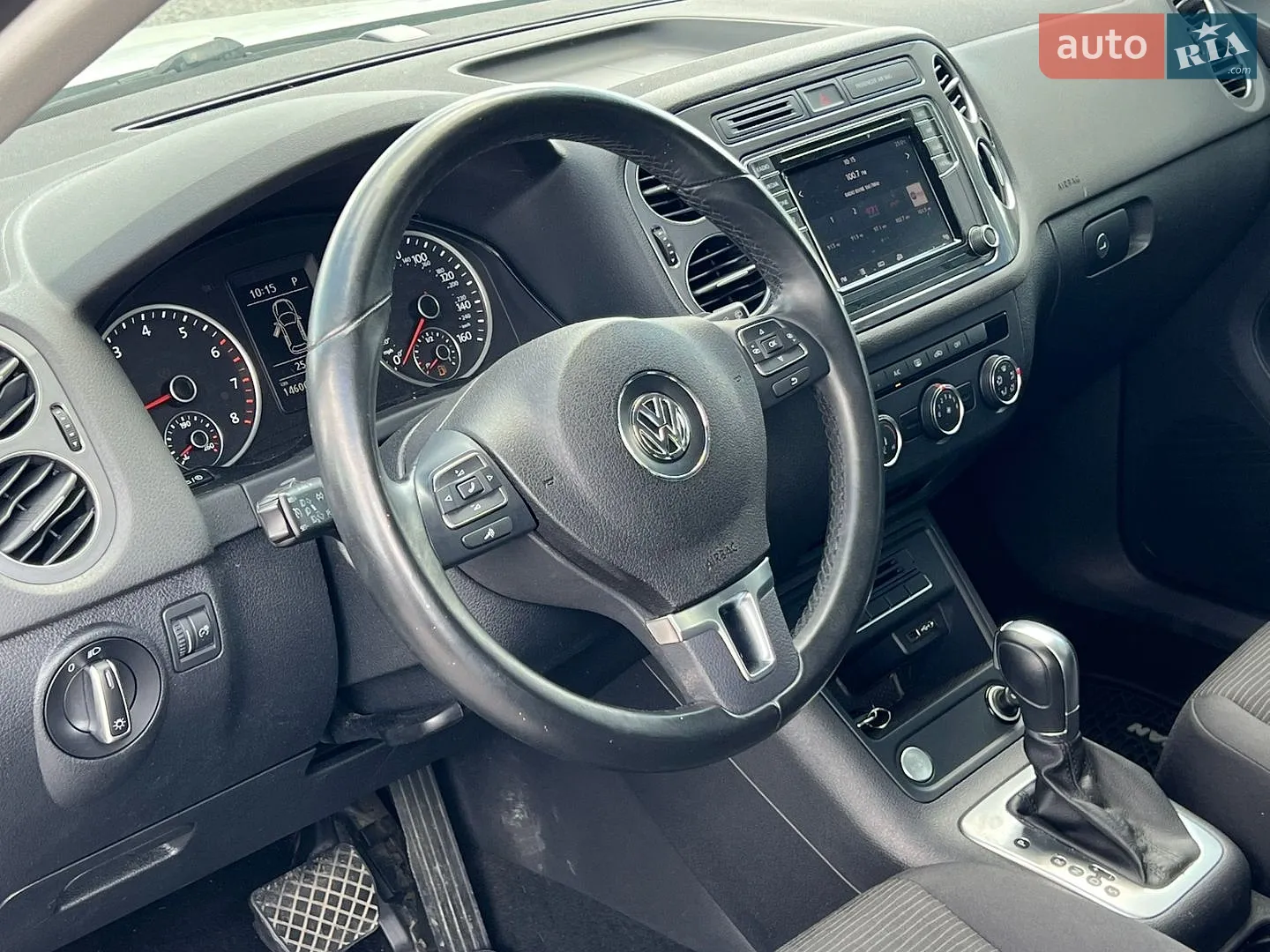 2017 Volkswagen Tiguan - мініатюра 16