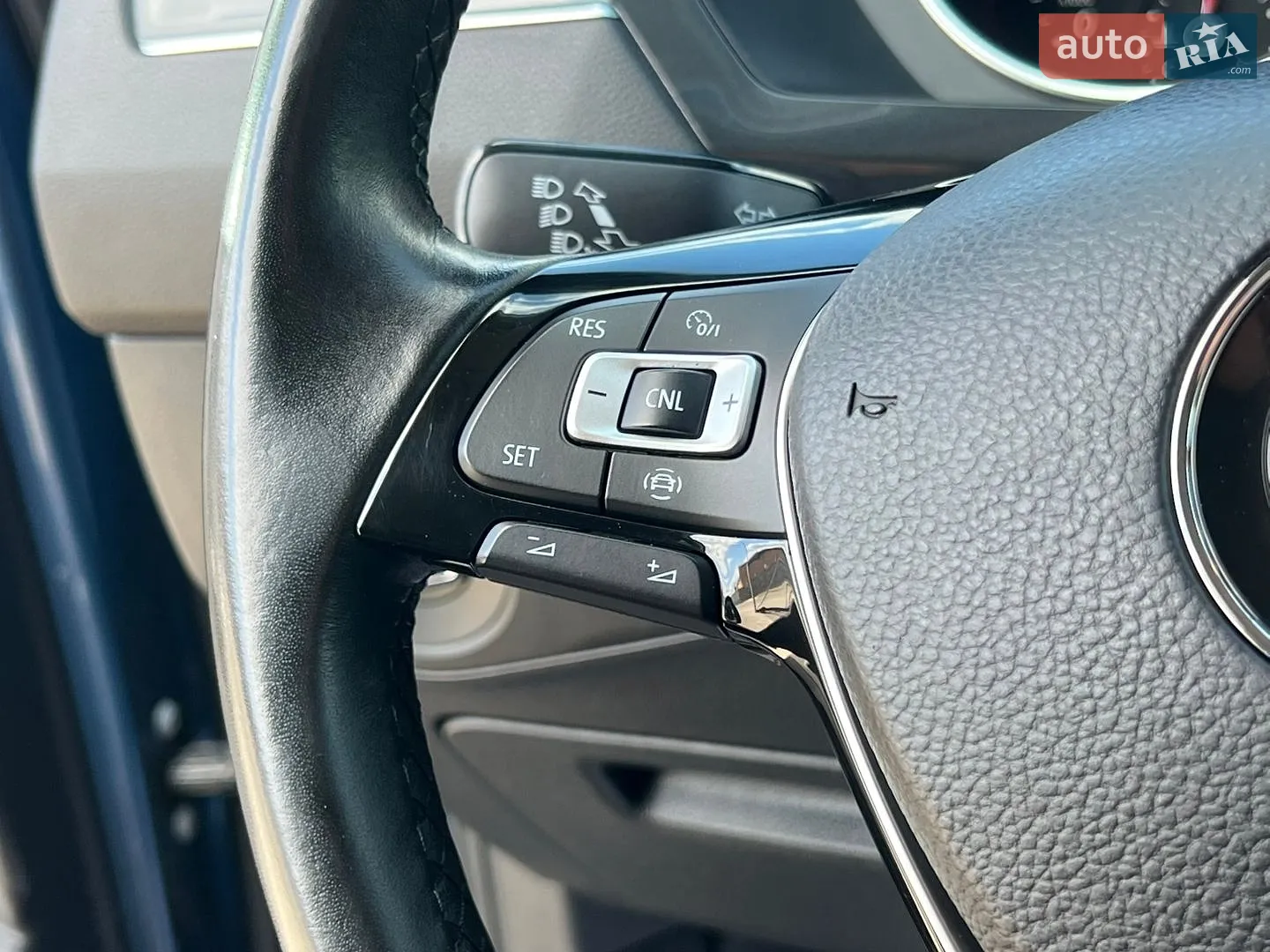 2019 Volkswagen Tiguan - мініатюра 31