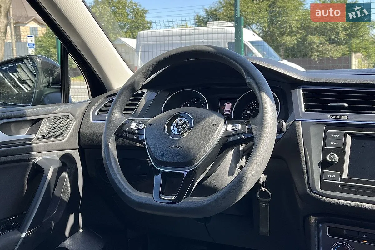 2019 Volkswagen Tiguan - мініатюра 11