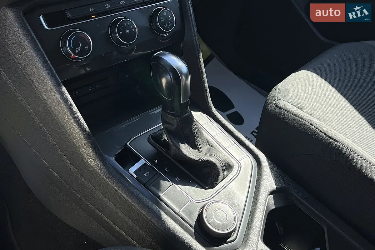 2019 Volkswagen Tiguan - мініатюра 15