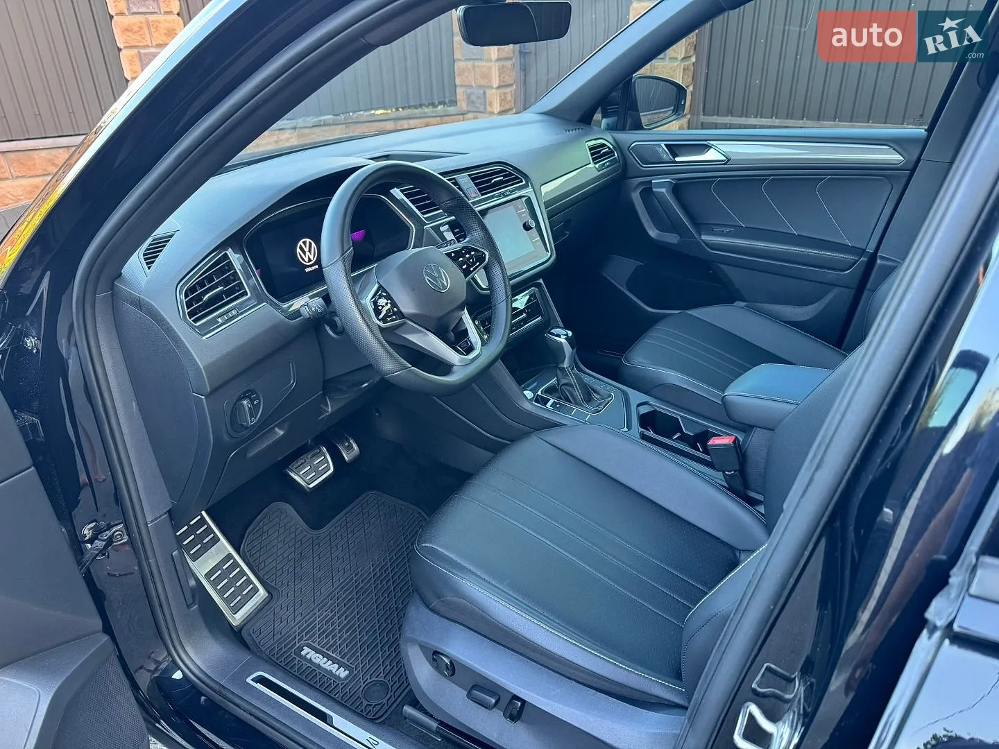 2023 Volkswagen Tiguan - мініатюра 14