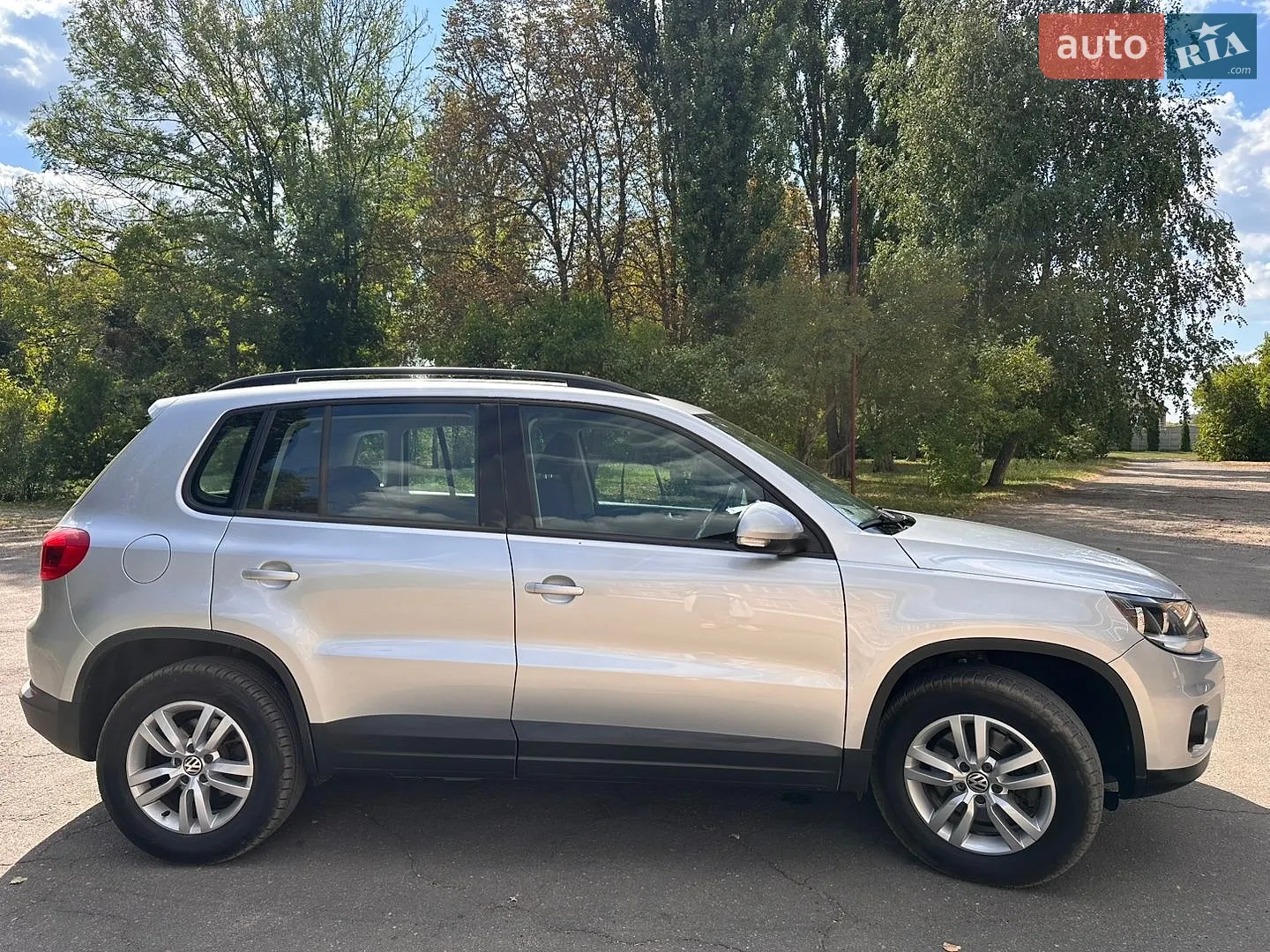 2011 Volkswagen Tiguan - мініатюра 9
