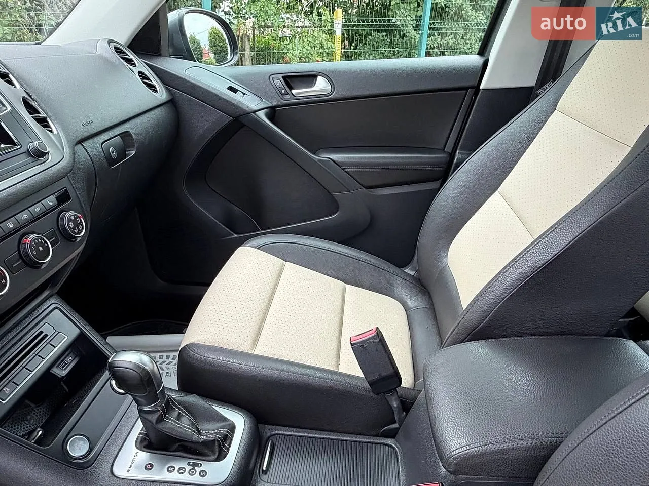 2016 Volkswagen Tiguan - мініатюра 49