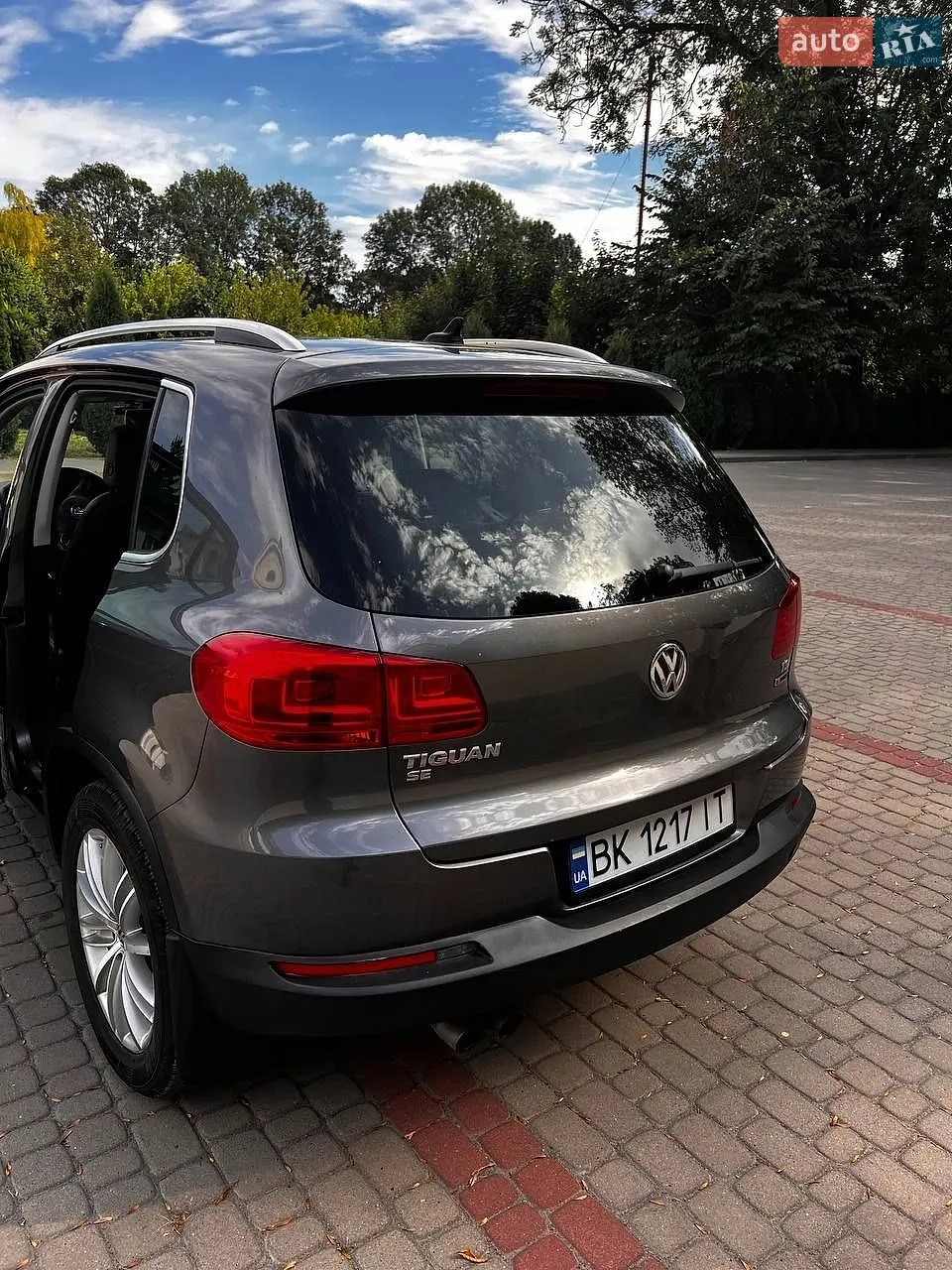 2016 Volkswagen Tiguan - мініатюра 17