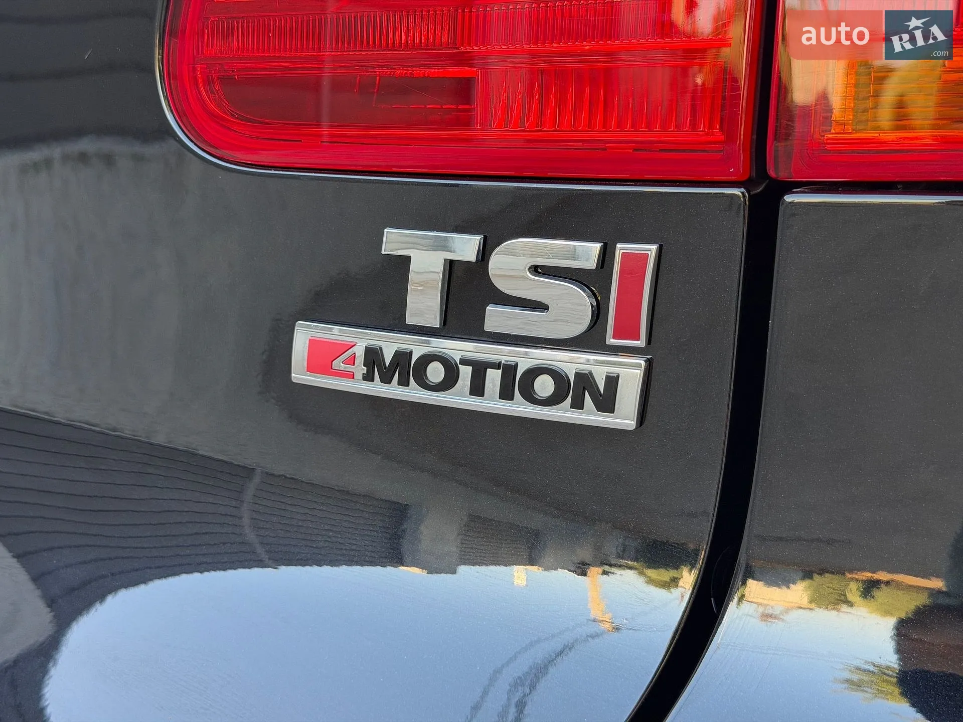 2015 Volkswagen Tiguan - мініатюра 31