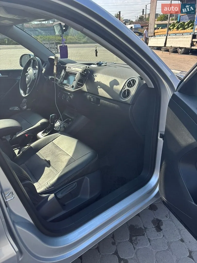 2017 Volkswagen Tiguan - мініатюра 6