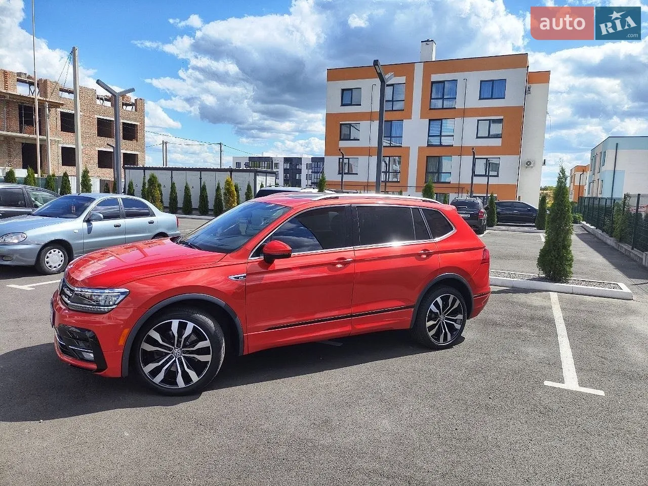 2018 Volkswagen Tiguan - мініатюра 12