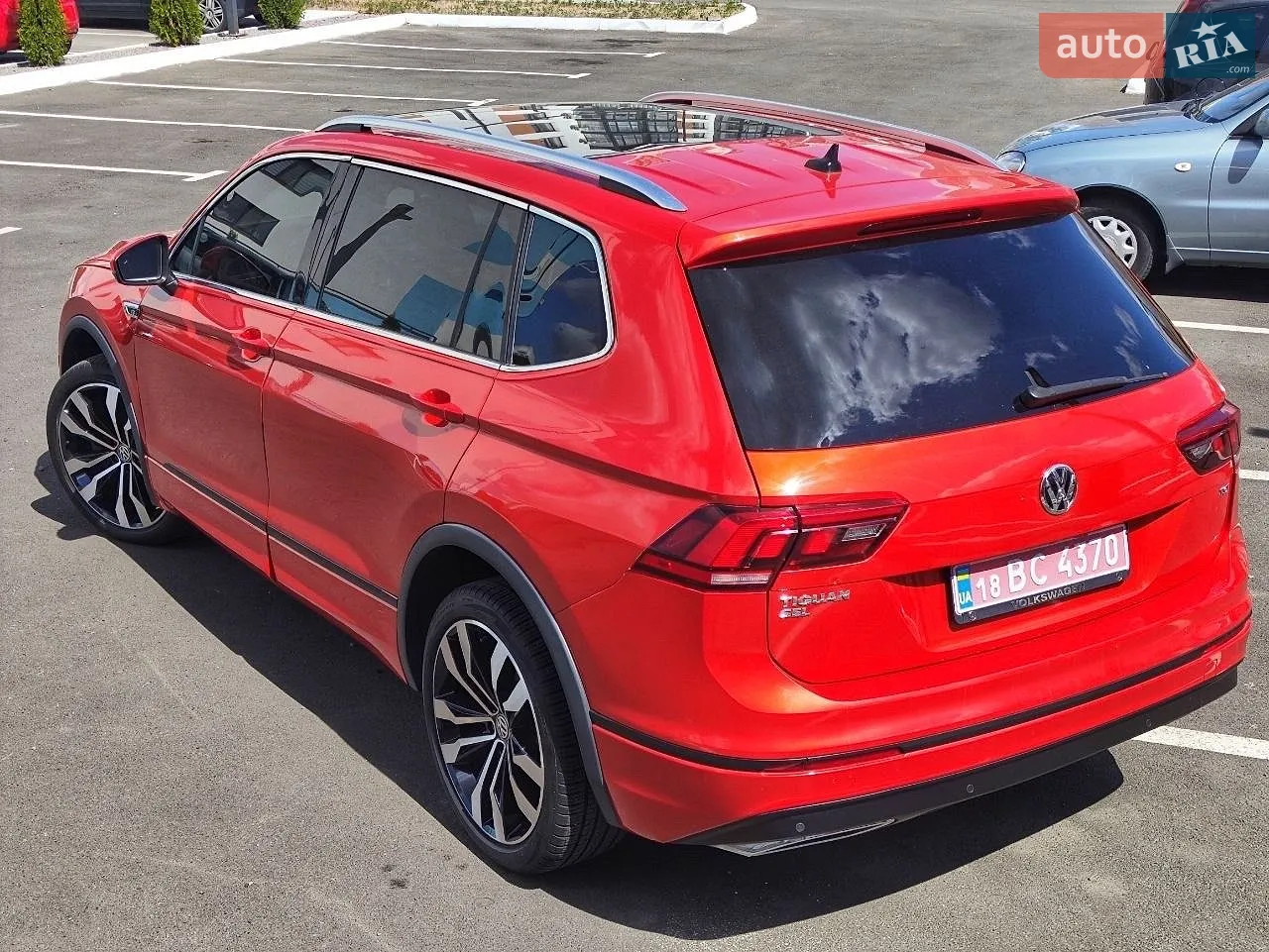 2018 Volkswagen Tiguan - мініатюра 16