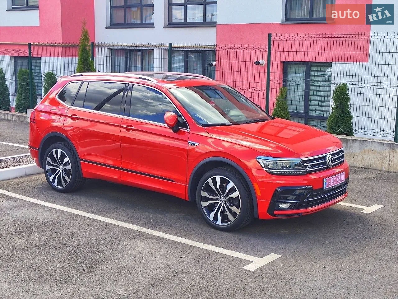 2018 Volkswagen Tiguan - мініатюра 18