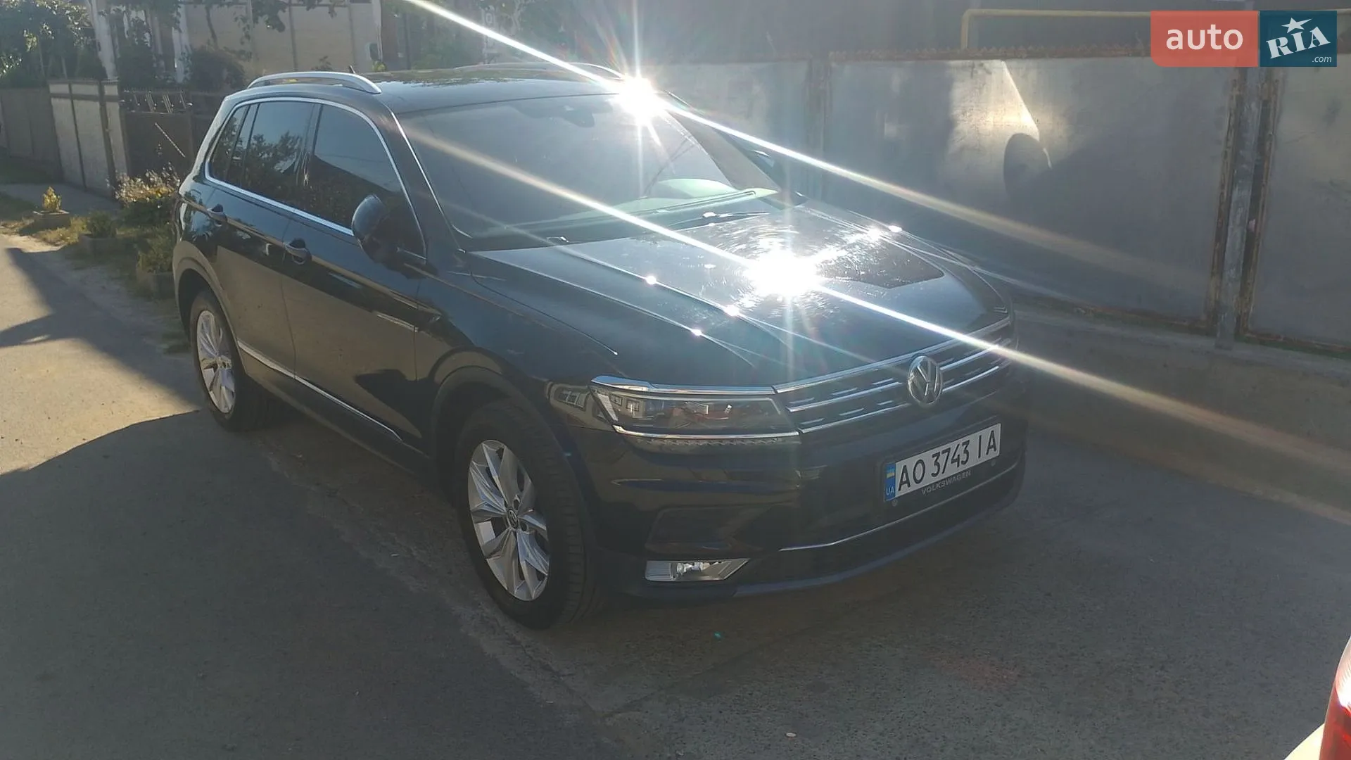 2016 Volkswagen Tiguan - мініатюра 2