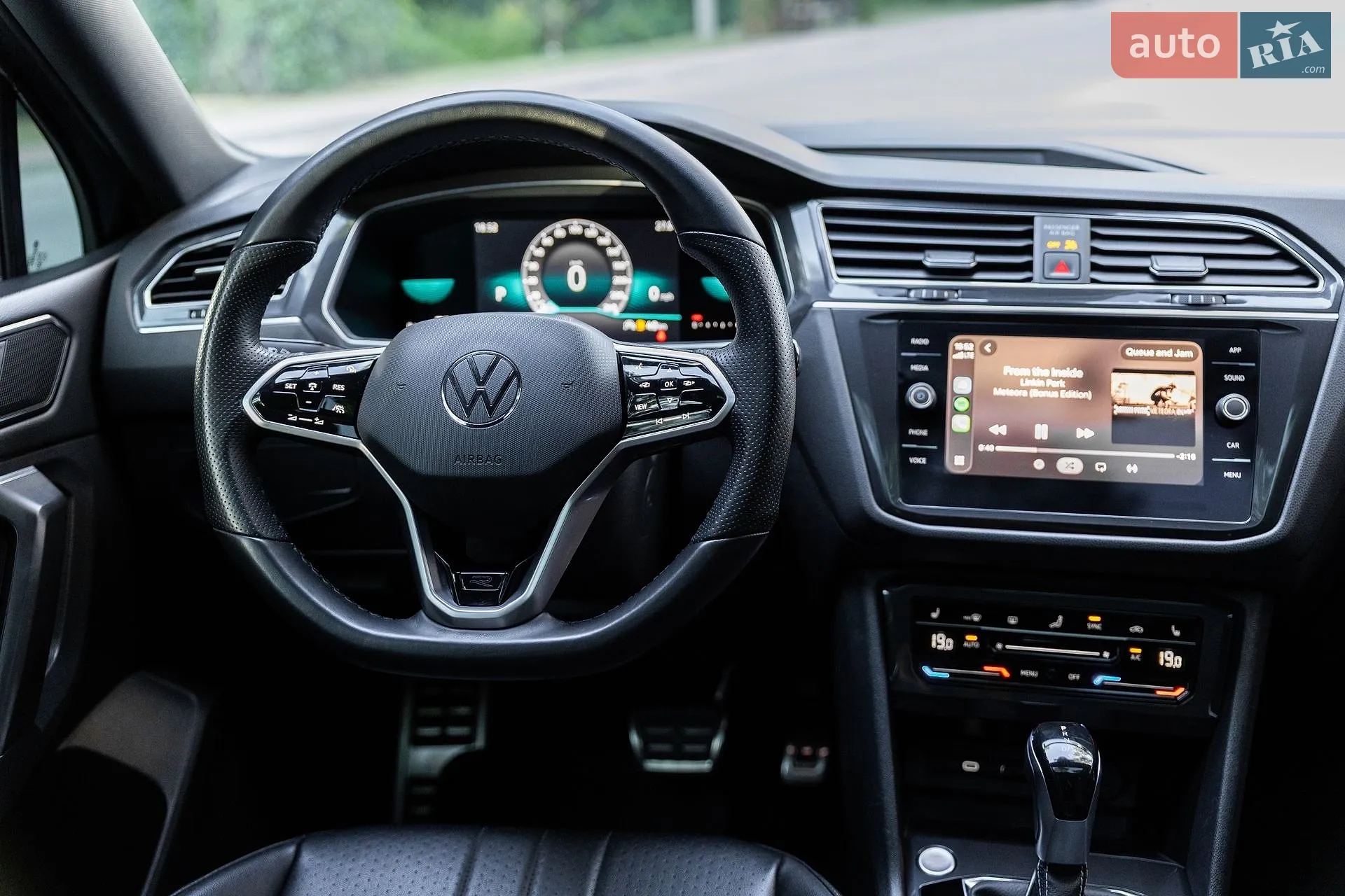 2022 Volkswagen Tiguan - мініатюра 15