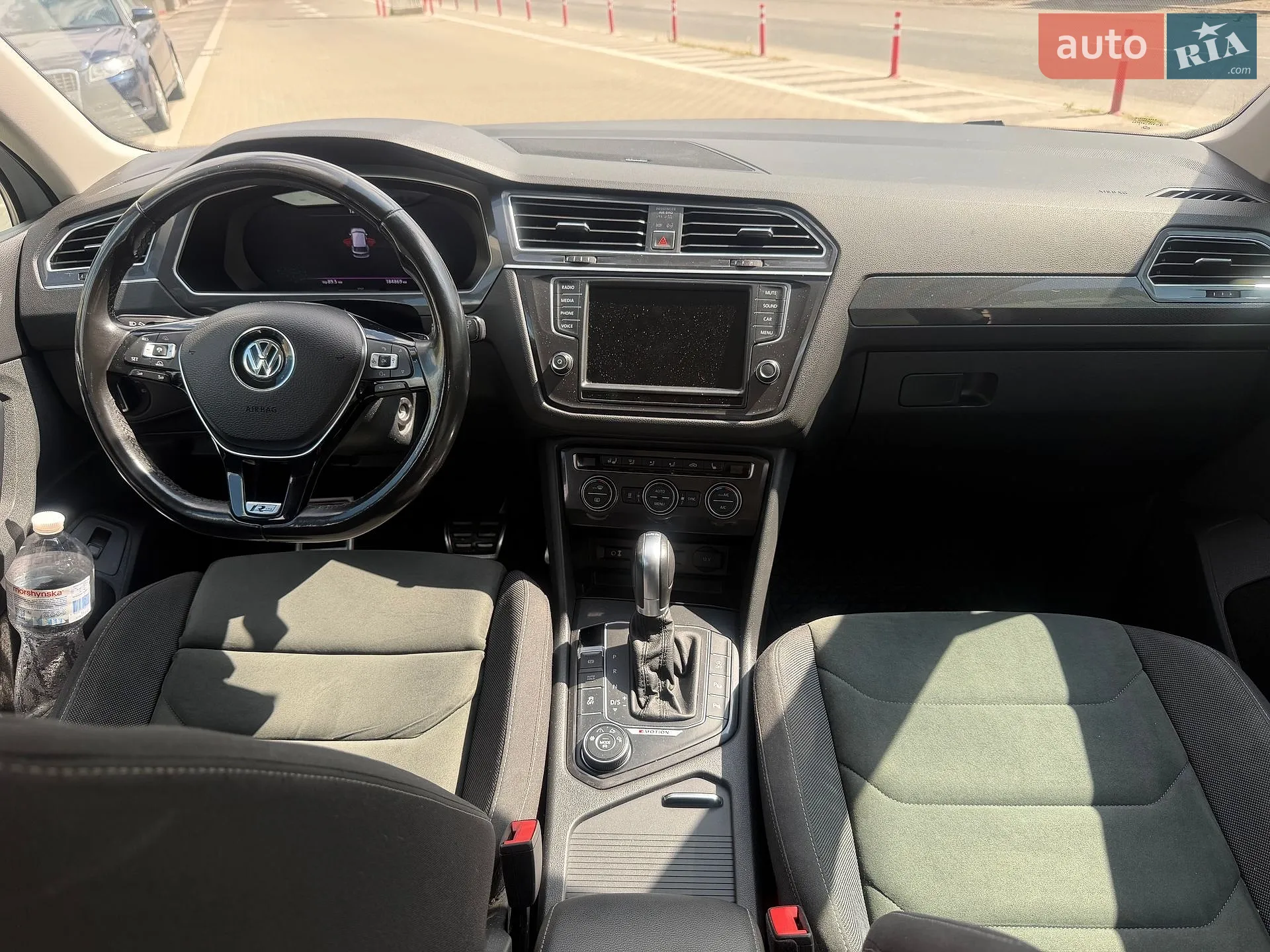 2016 Volkswagen Tiguan - мініатюра 14