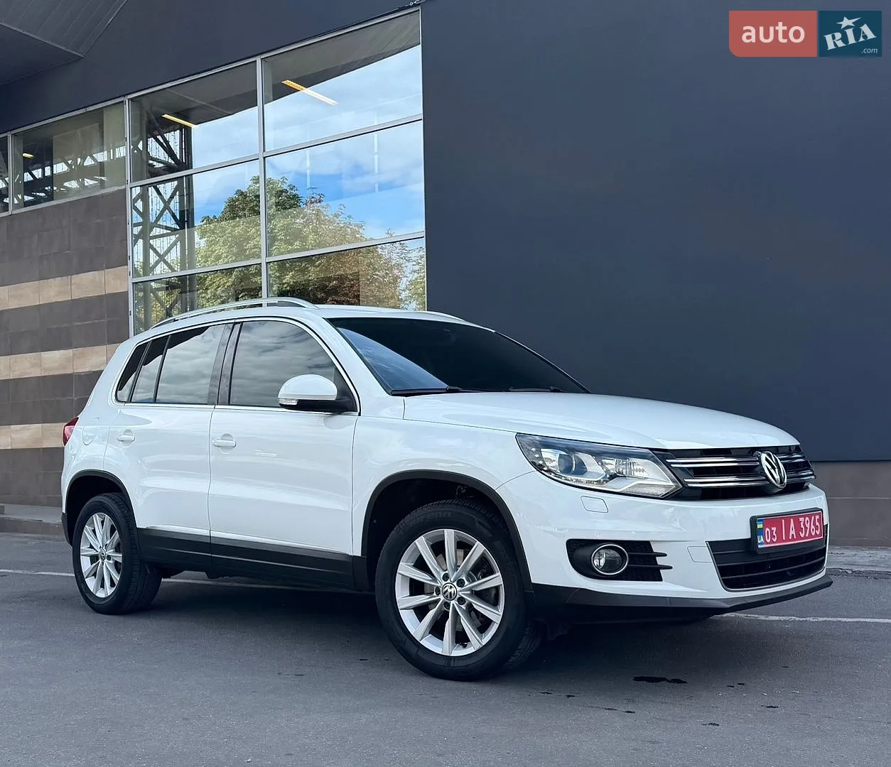 2015 Volkswagen Tiguan - мініатюра 15