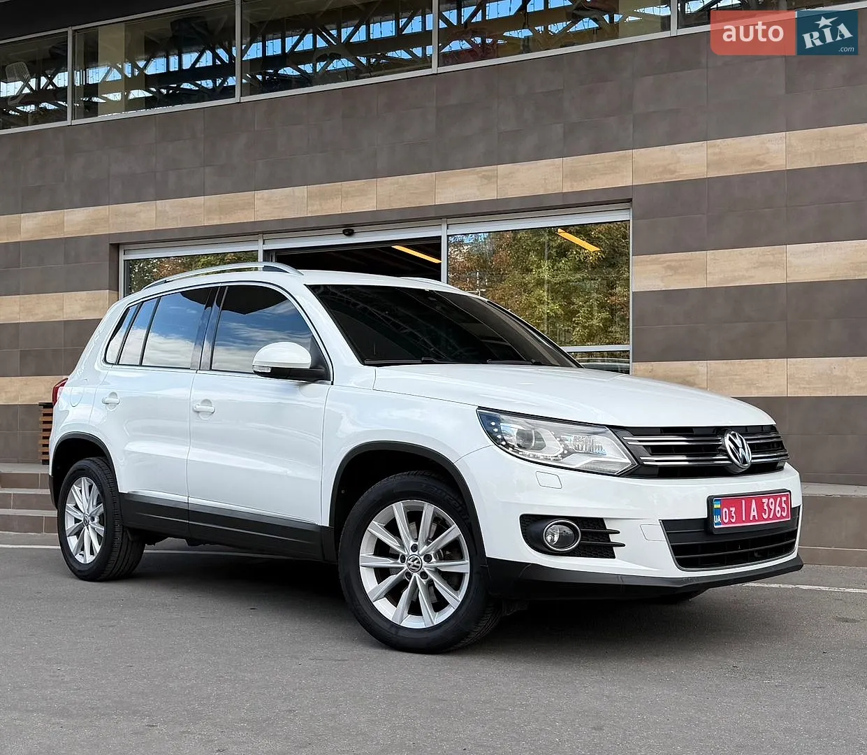 2015 Volkswagen Tiguan - мініатюра 26