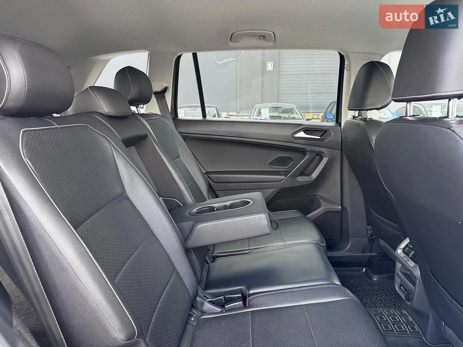 2021 Volkswagen Tiguan - мініатюра 37