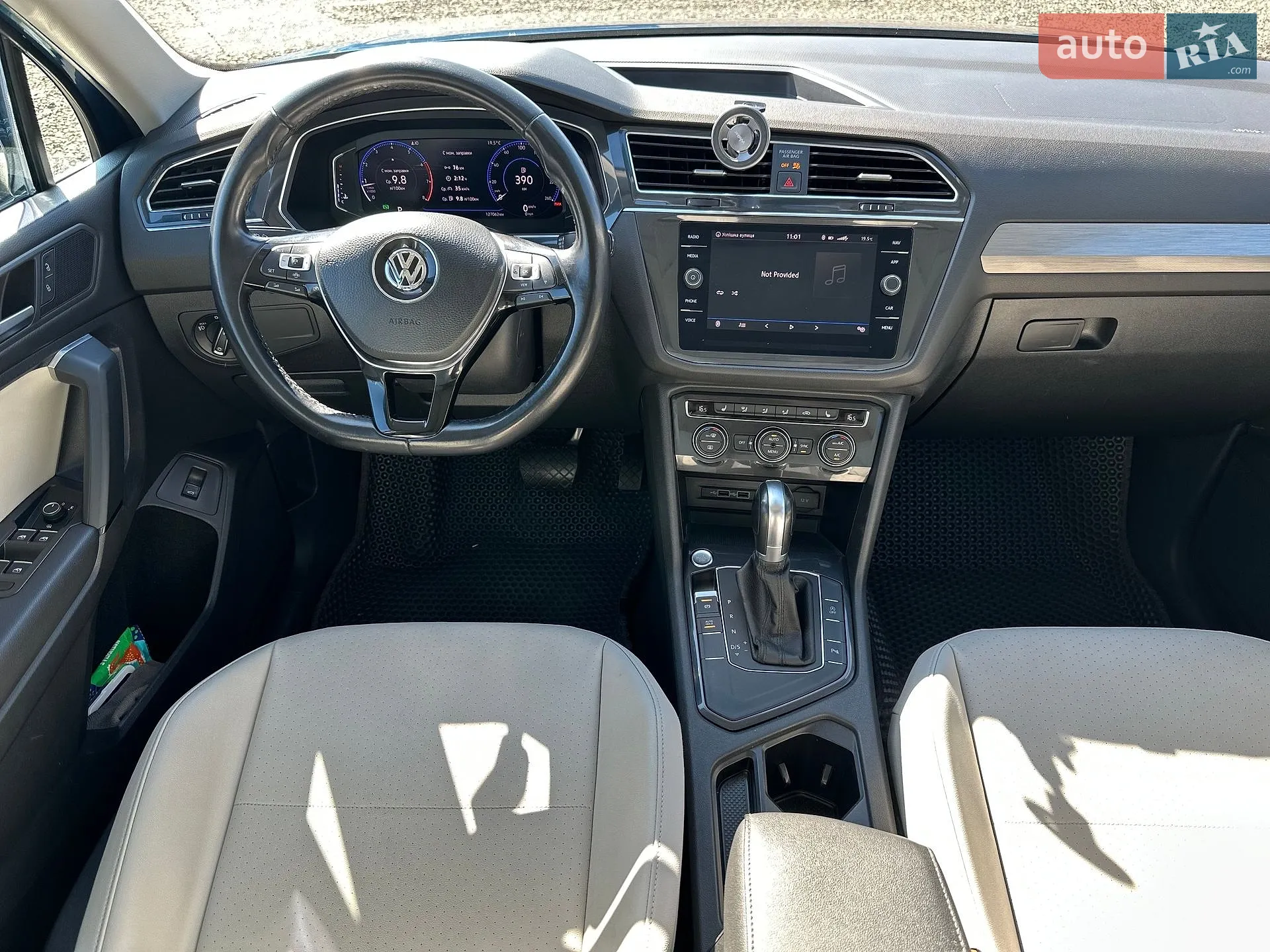 2019 Volkswagen Tiguan - мініатюра 19