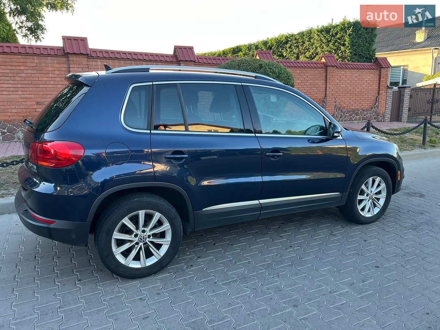2014 Volkswagen Tiguan - мініатюра 10