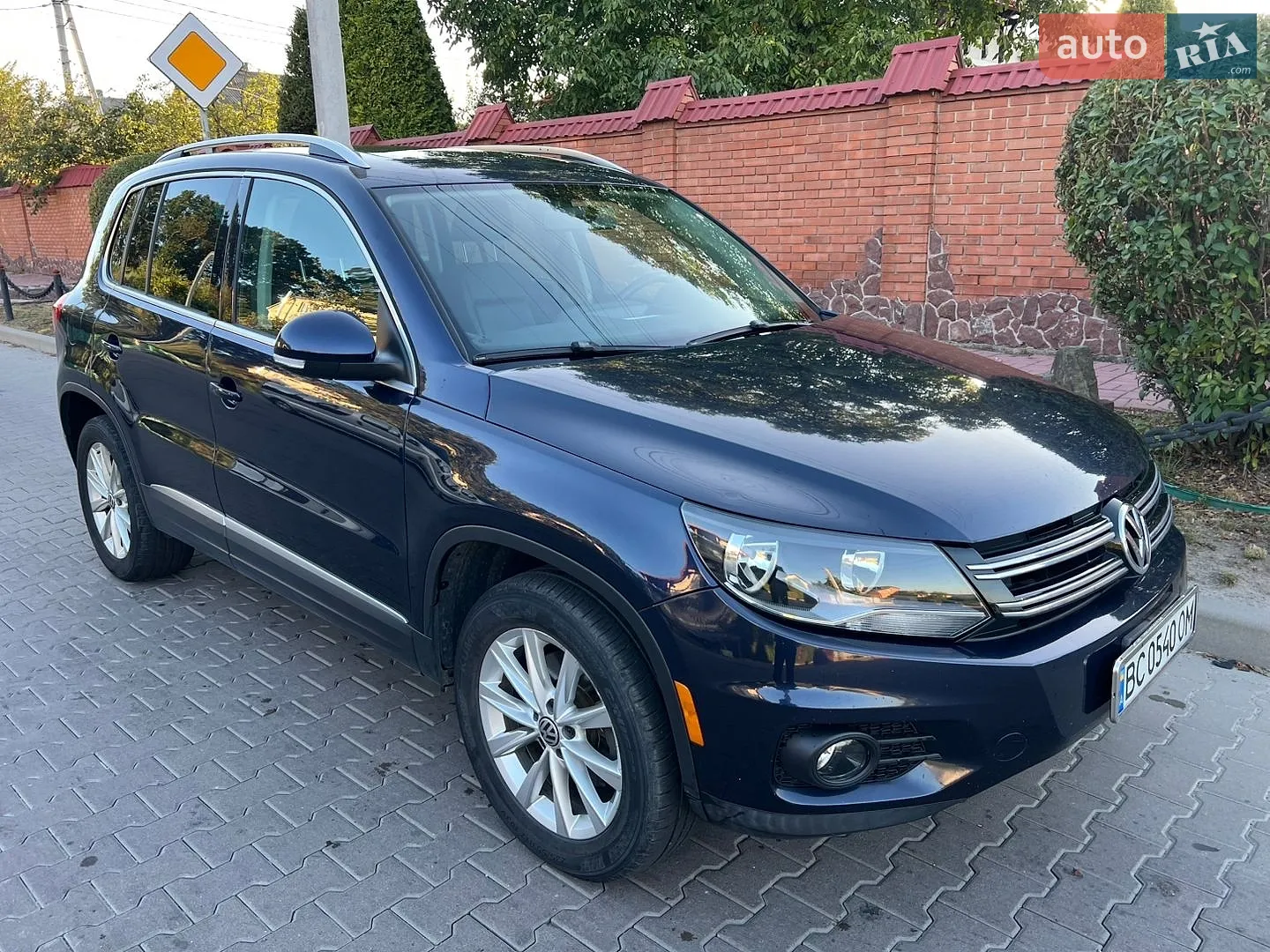 2014 Volkswagen Tiguan - фото 1