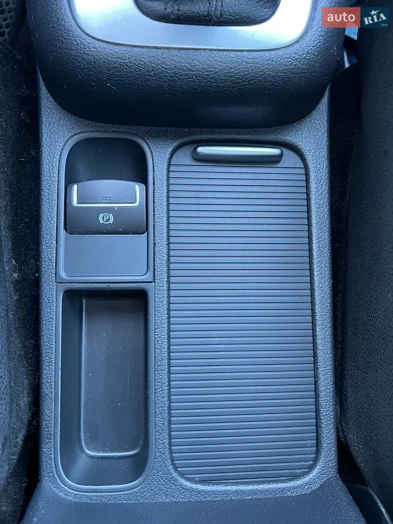 2014 Volkswagen Tiguan - мініатюра 26