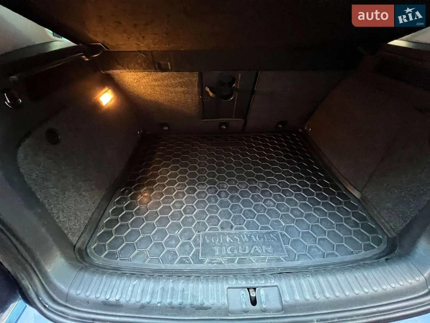 2014 Volkswagen Tiguan - мініатюра 40
