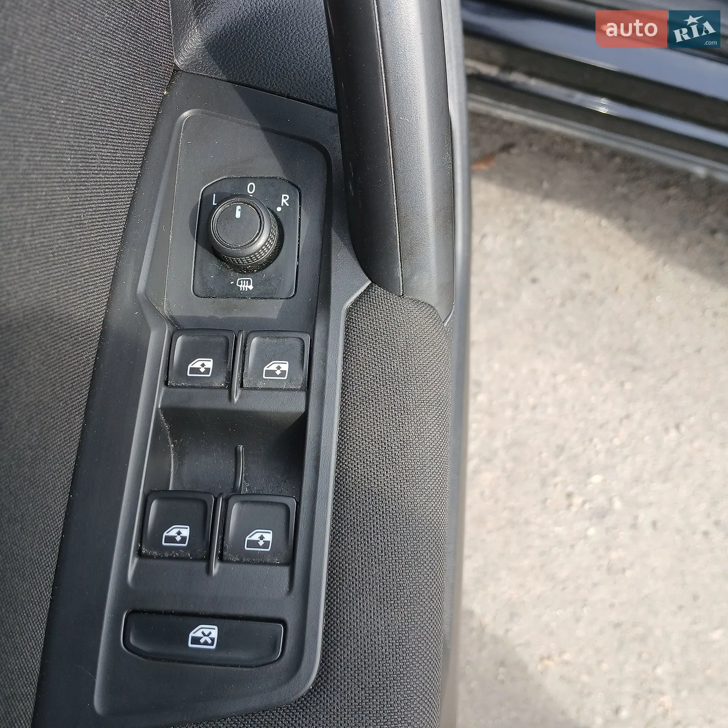 2021 Volkswagen Tiguan - мініатюра 18