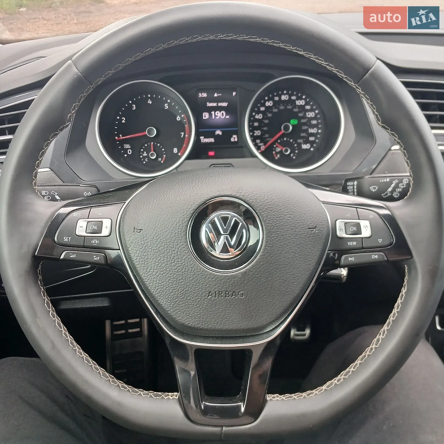 2021 Volkswagen Tiguan - мініатюра 21