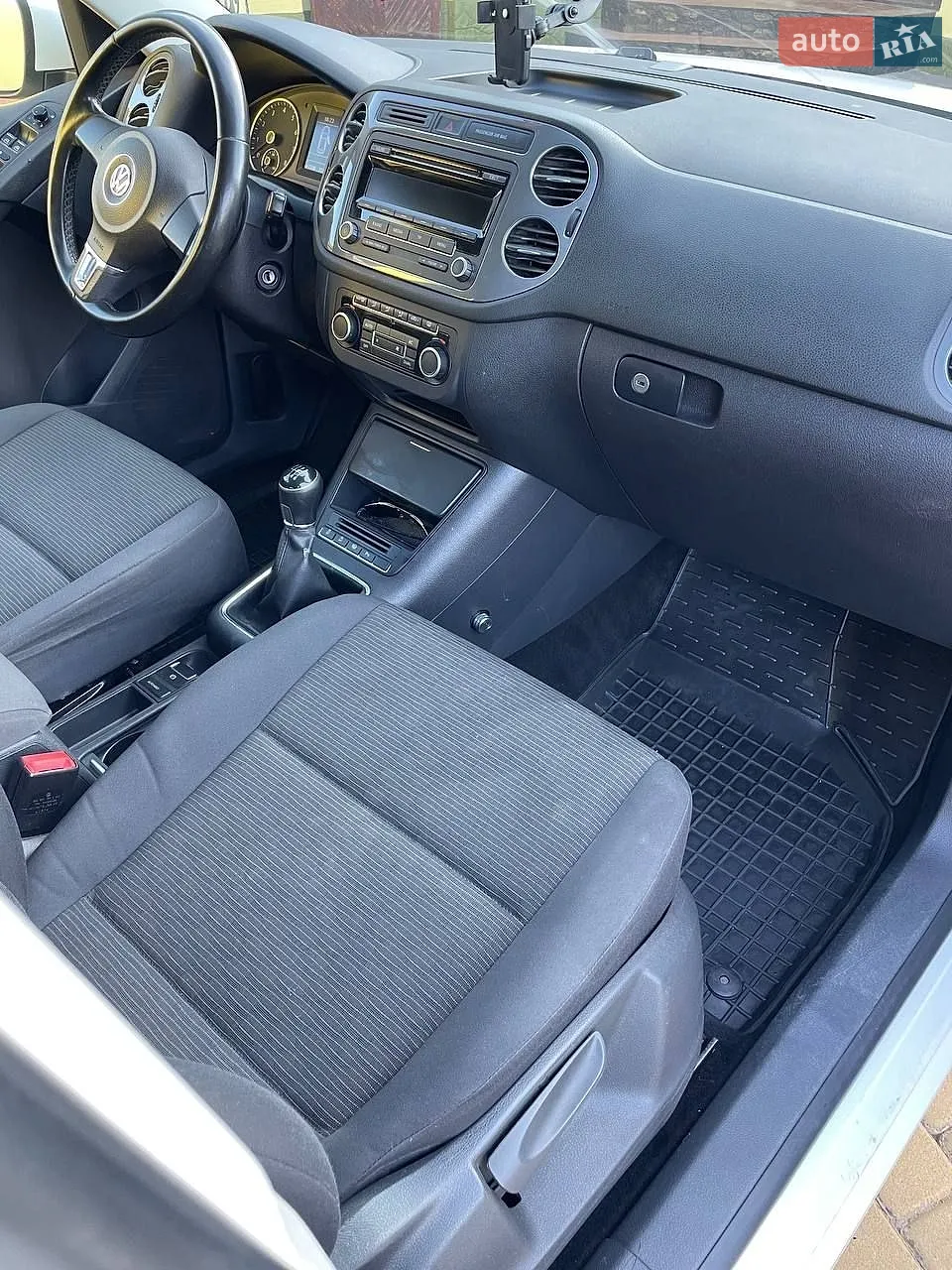 2012 Volkswagen Tiguan - мініатюра 30