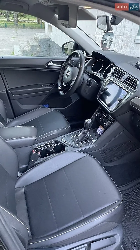 2020 Volkswagen Tiguan - мініатюра 5