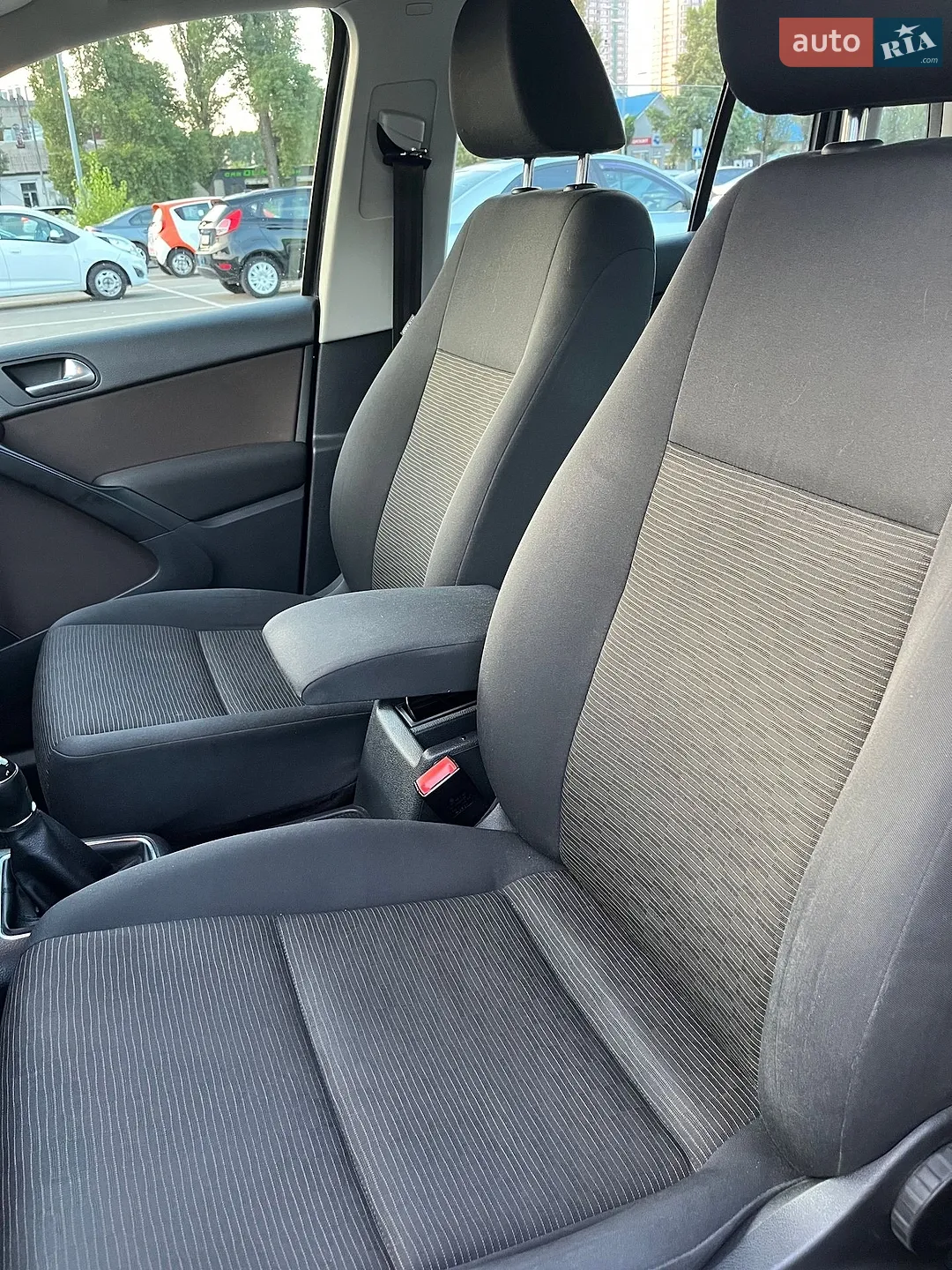 2011 Volkswagen Tiguan - мініатюра 11