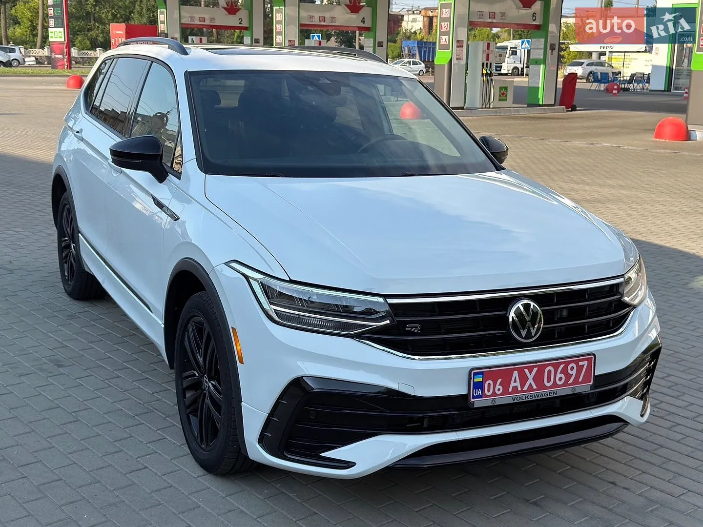 2021 Volkswagen Tiguan - мініатюра 5