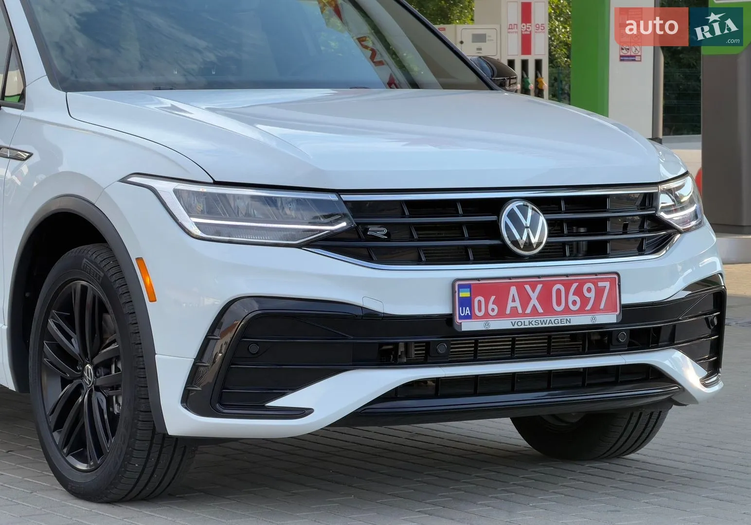 2021 Volkswagen Tiguan - мініатюра 22