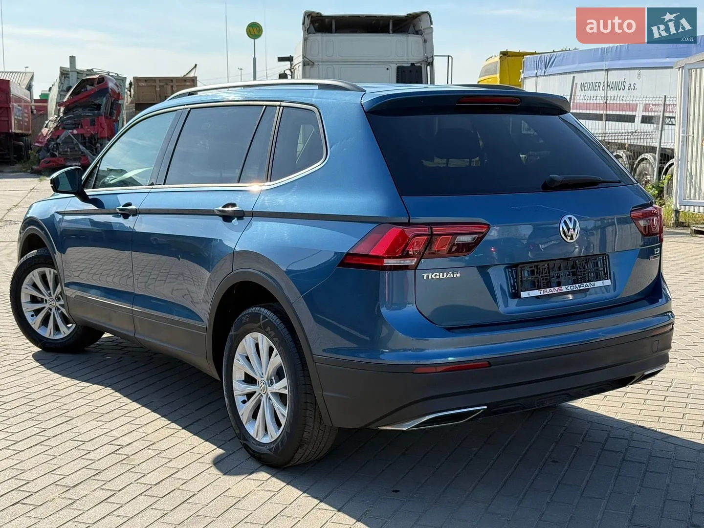 2018 Volkswagen Tiguan - мініатюра 12