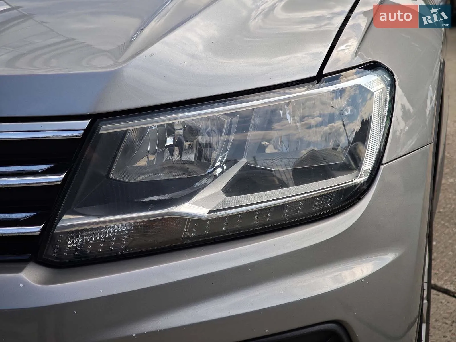 2019 Volkswagen Tiguan - мініатюра 5