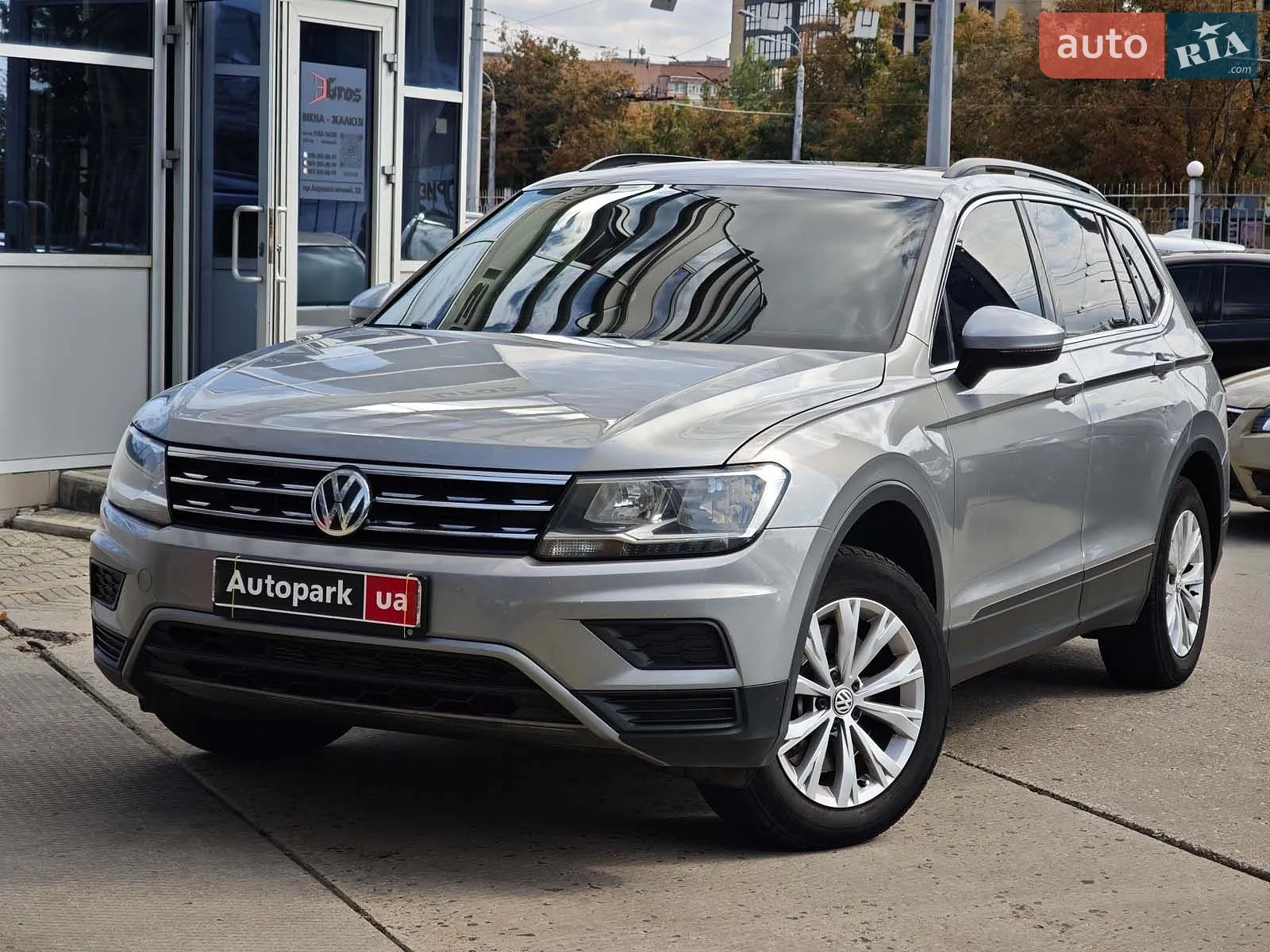 2019 Volkswagen Tiguan - фото 1