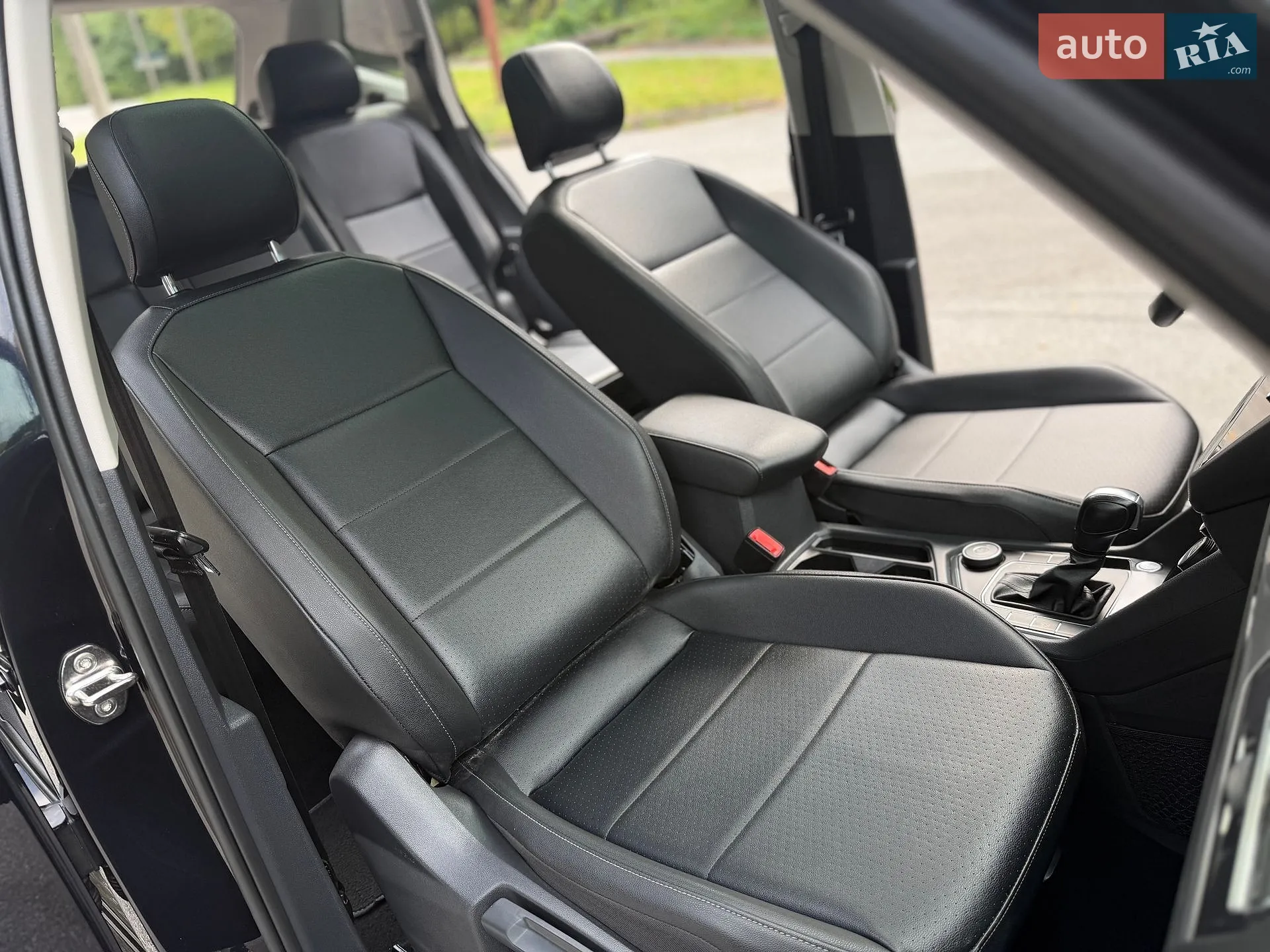 2020 Volkswagen Tiguan - мініатюра 43