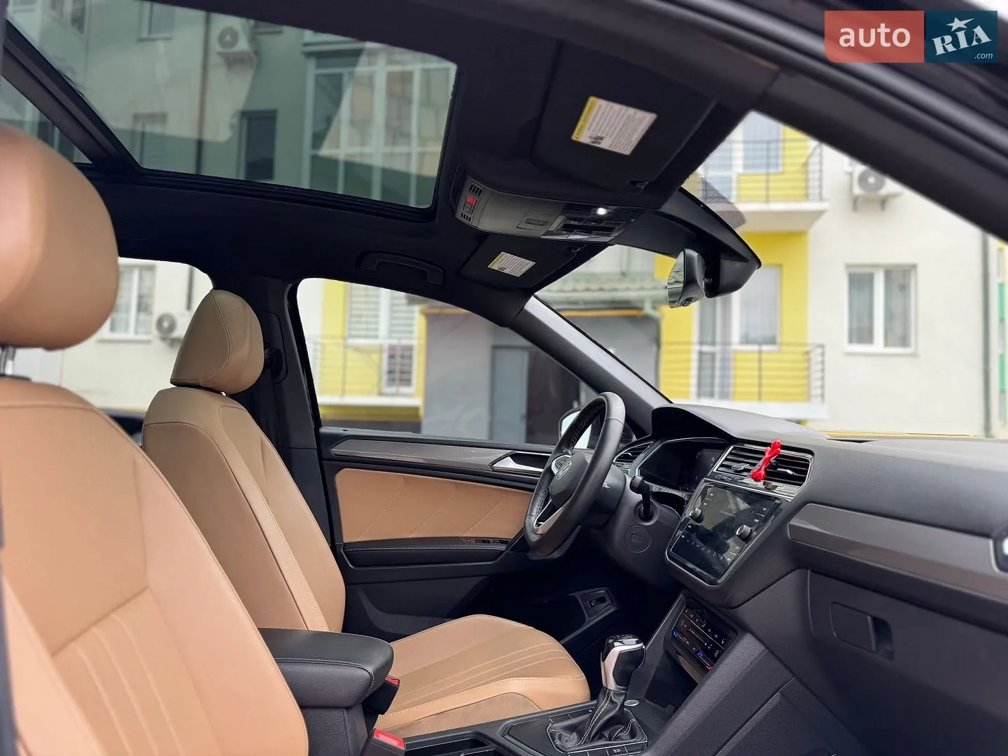 2022 Volkswagen Tiguan - мініатюра 34