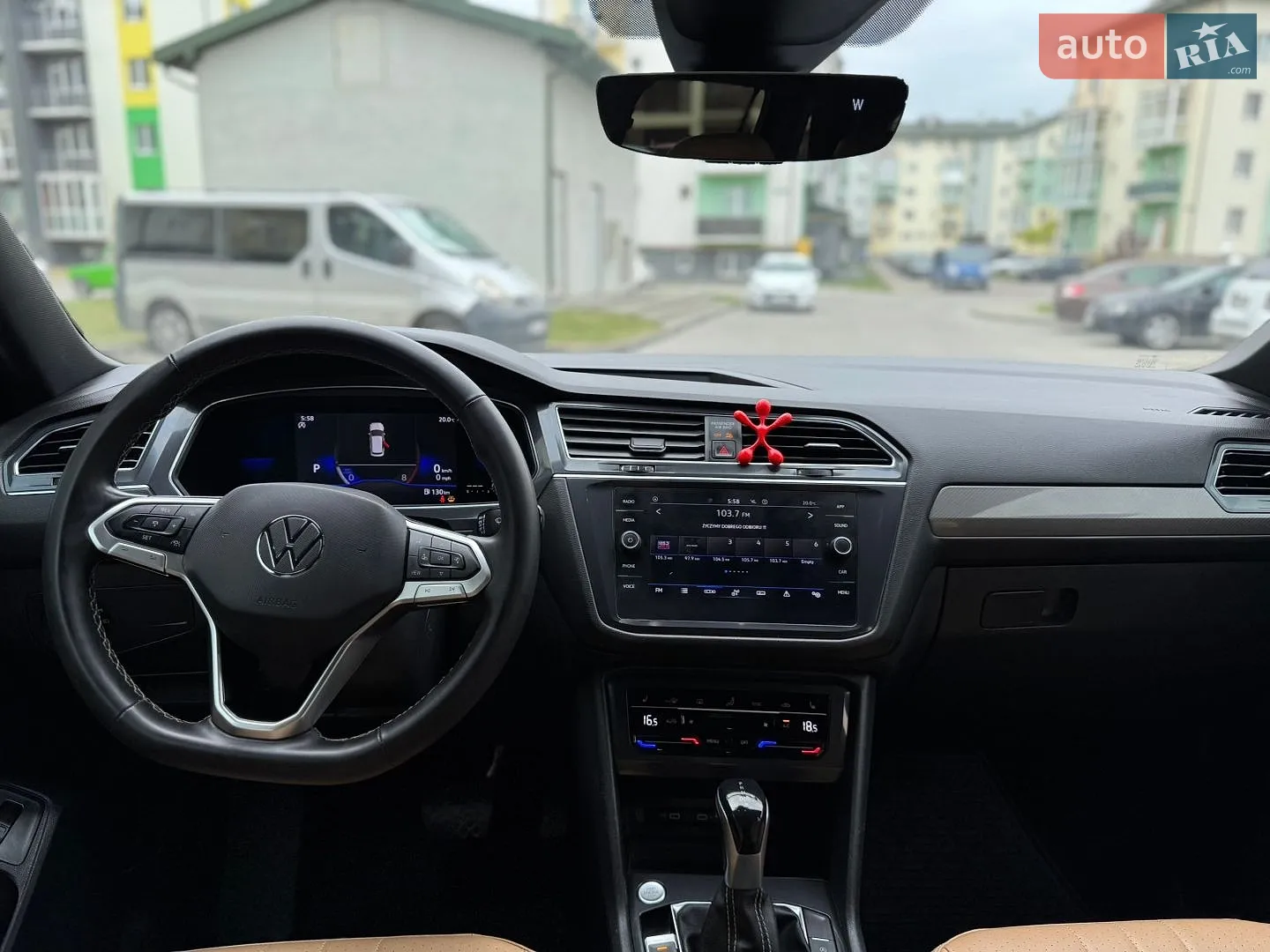 2022 Volkswagen Tiguan - мініатюра 41