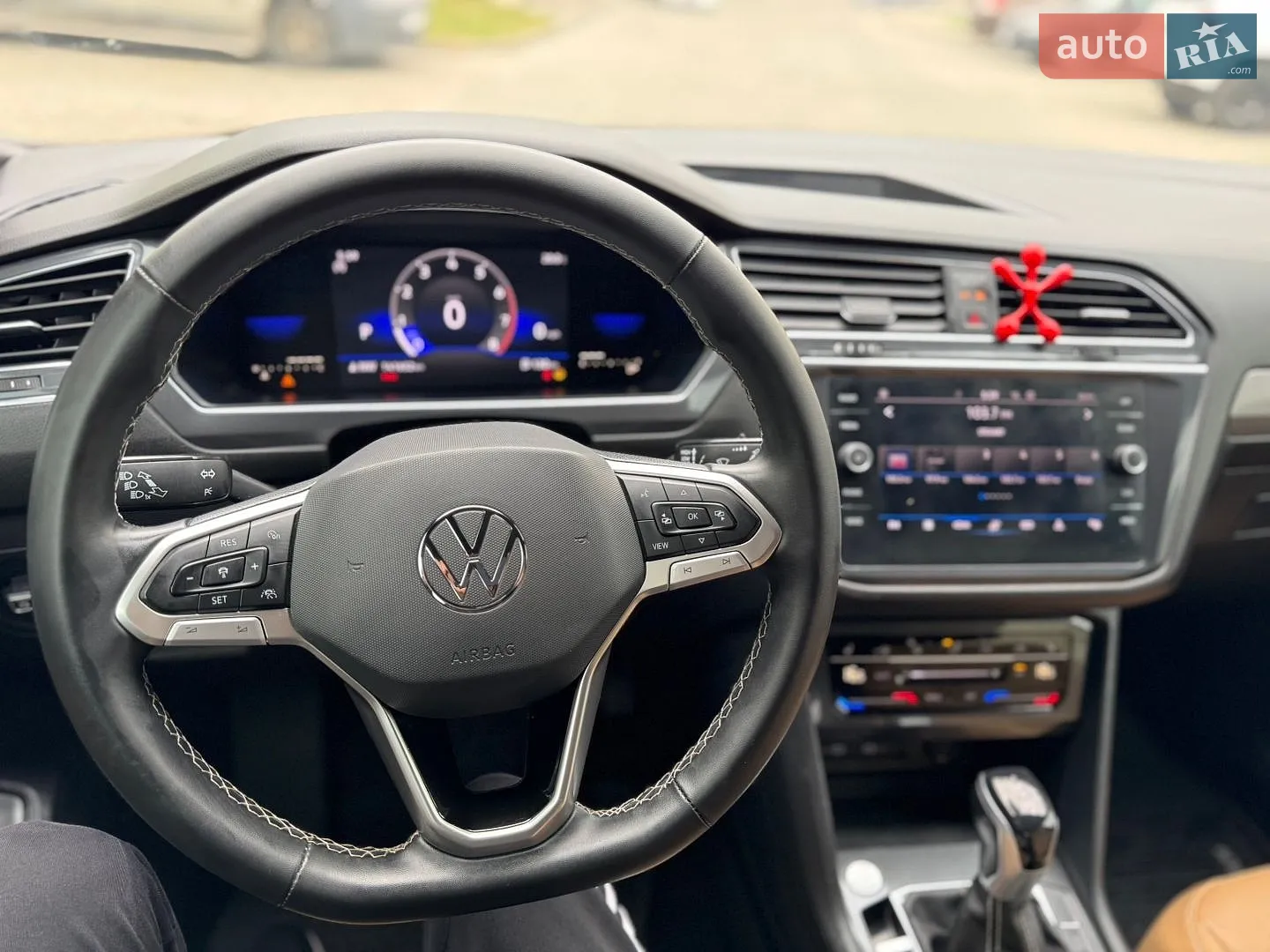 2022 Volkswagen Tiguan - мініатюра 46