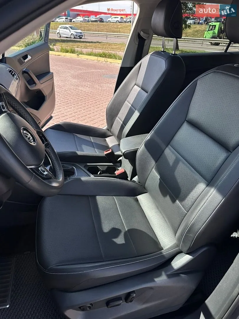2021 Volkswagen Tiguan - мініатюра 64