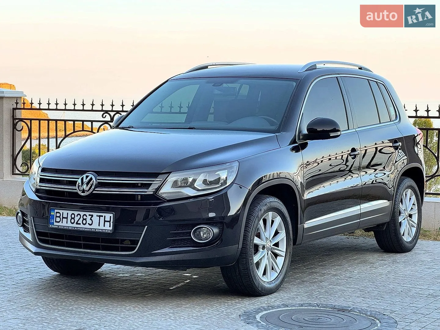 2014 Volkswagen Tiguan - мініатюра 9