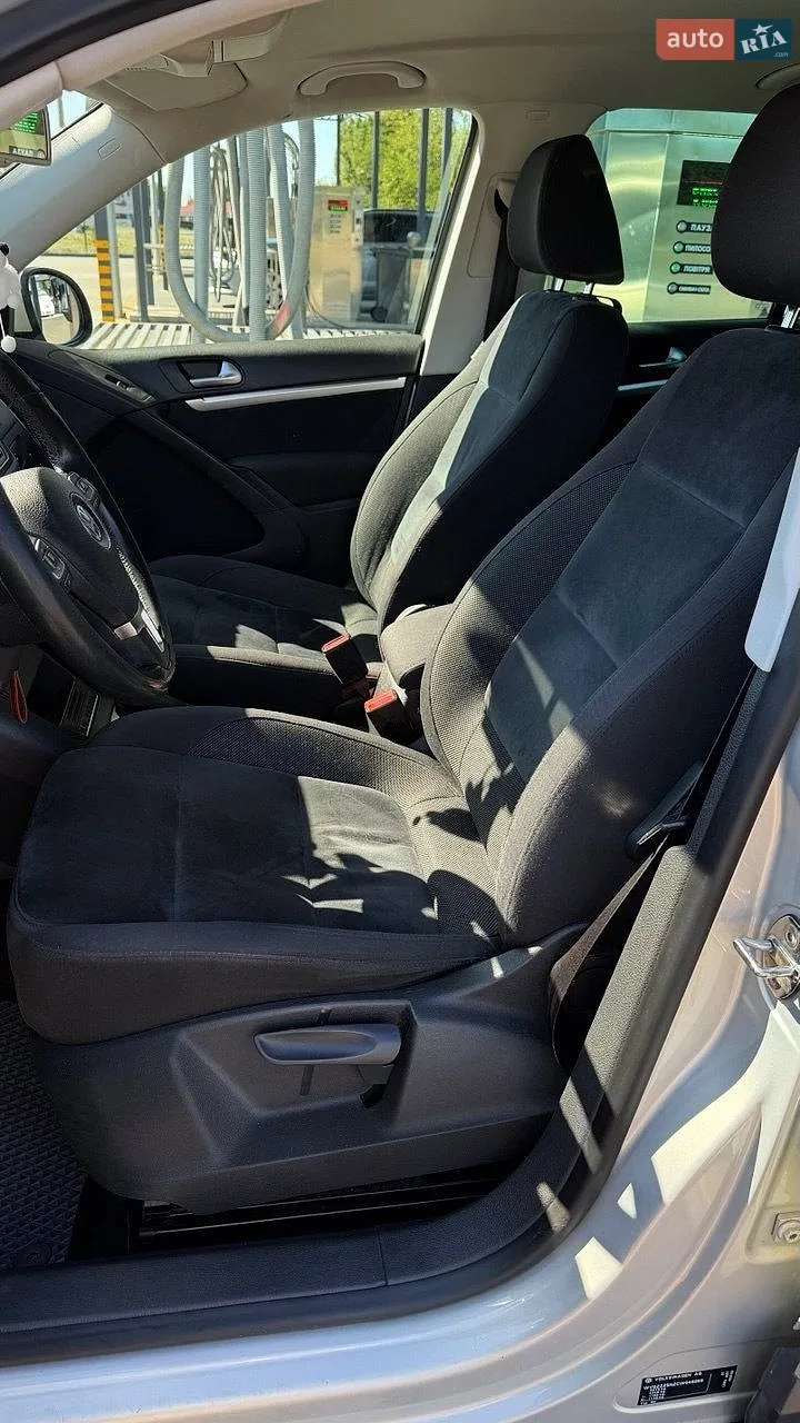 2012 Volkswagen Tiguan - мініатюра 14