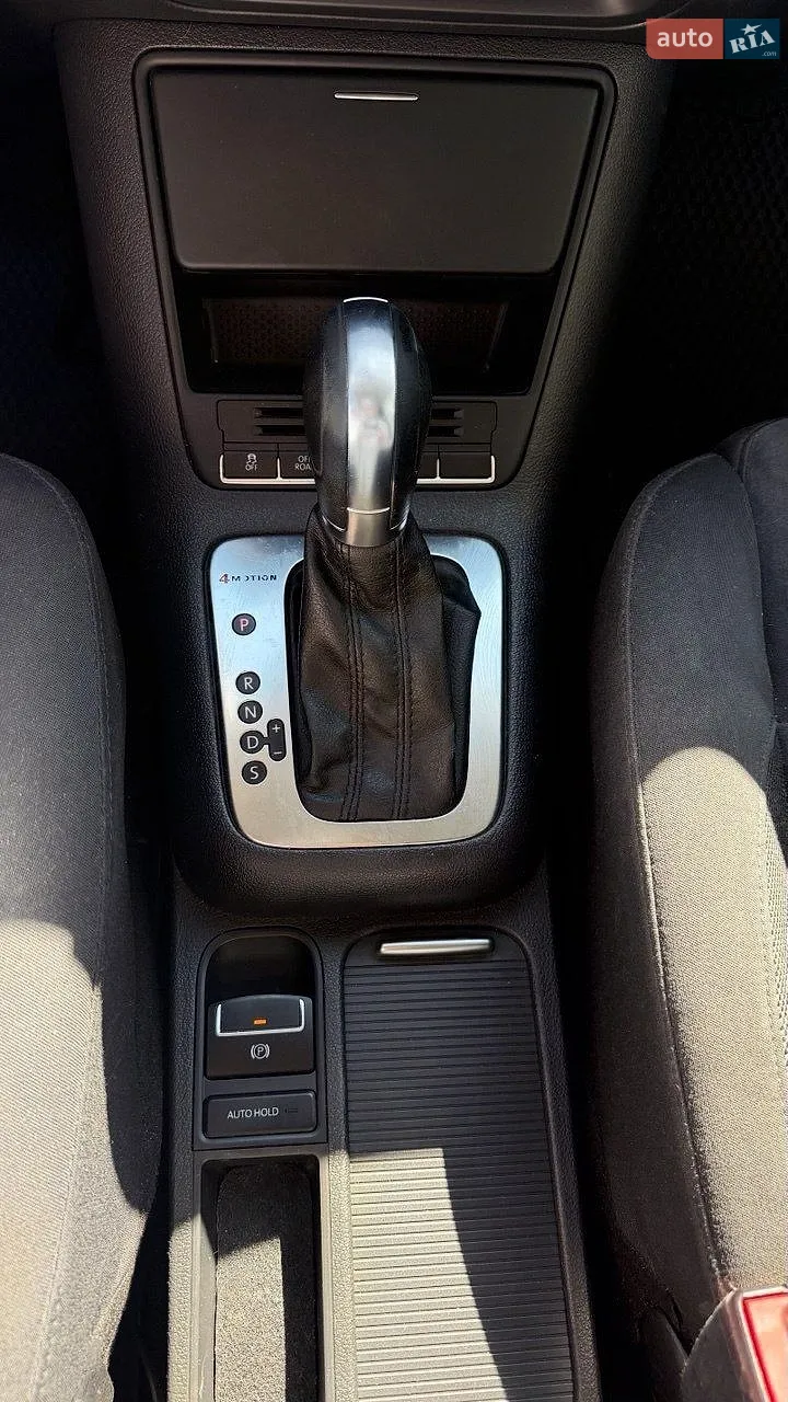 2012 Volkswagen Tiguan - мініатюра 16