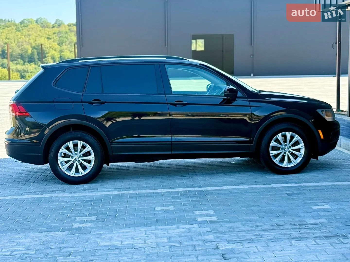 2019 Volkswagen Tiguan - мініатюра 19