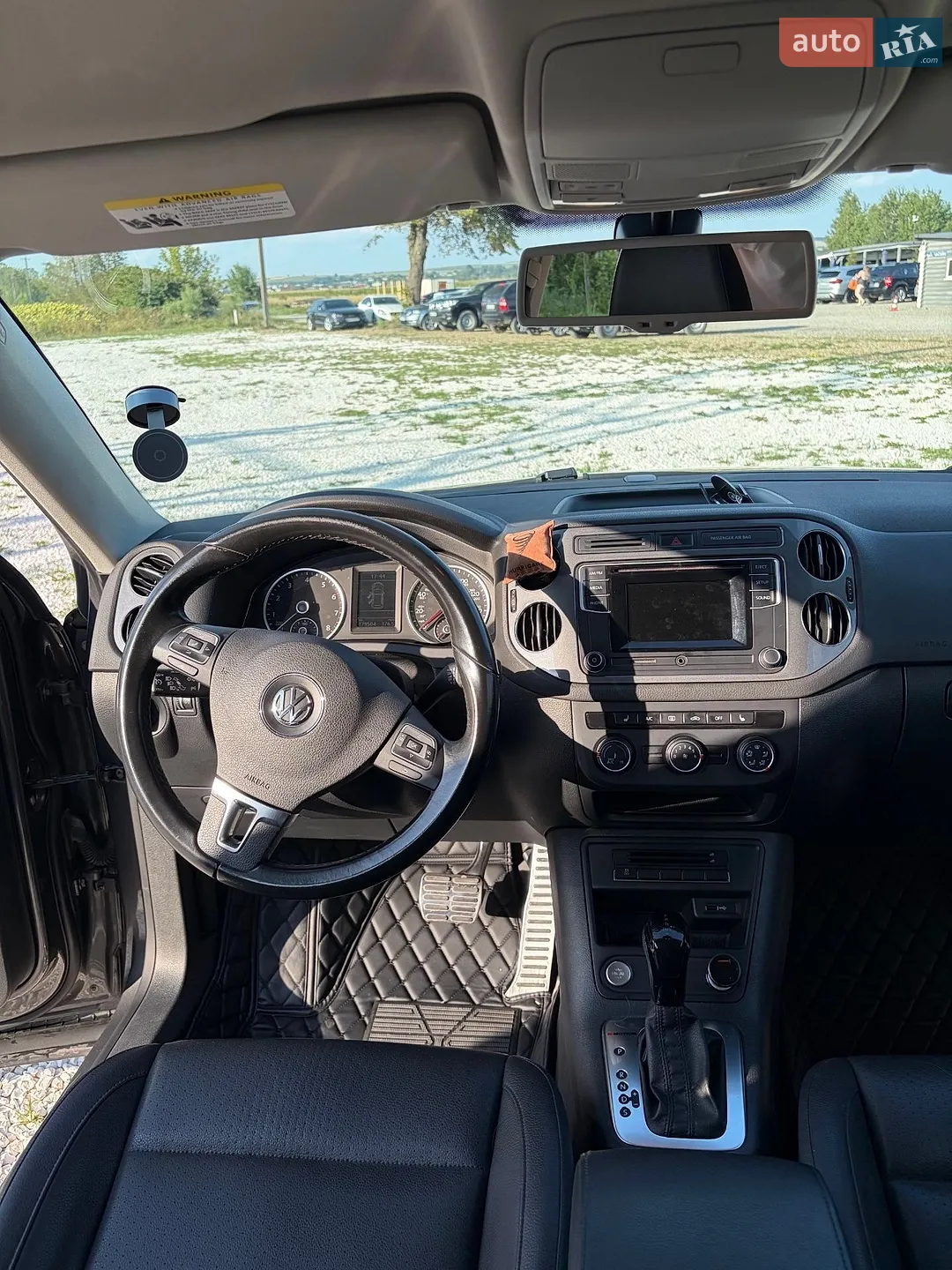 2015 Volkswagen Tiguan - мініатюра 12
