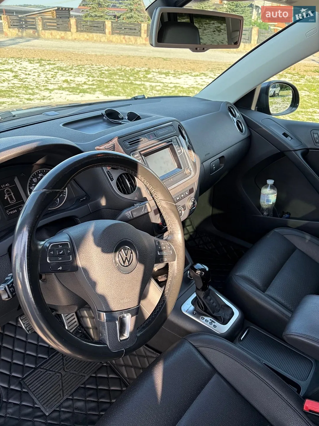 2015 Volkswagen Tiguan - мініатюра 11