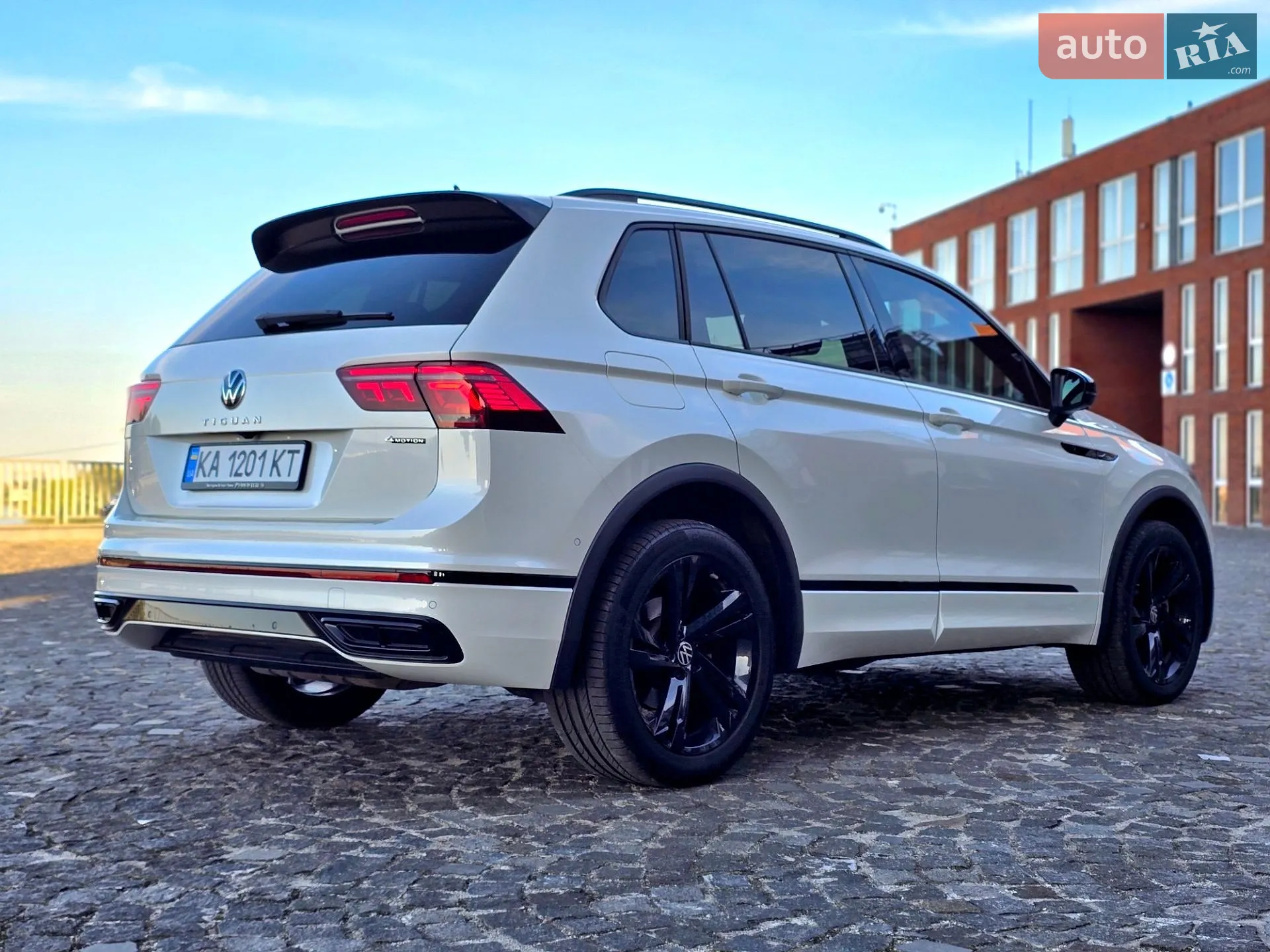 2023 Volkswagen Tiguan - мініатюра 5