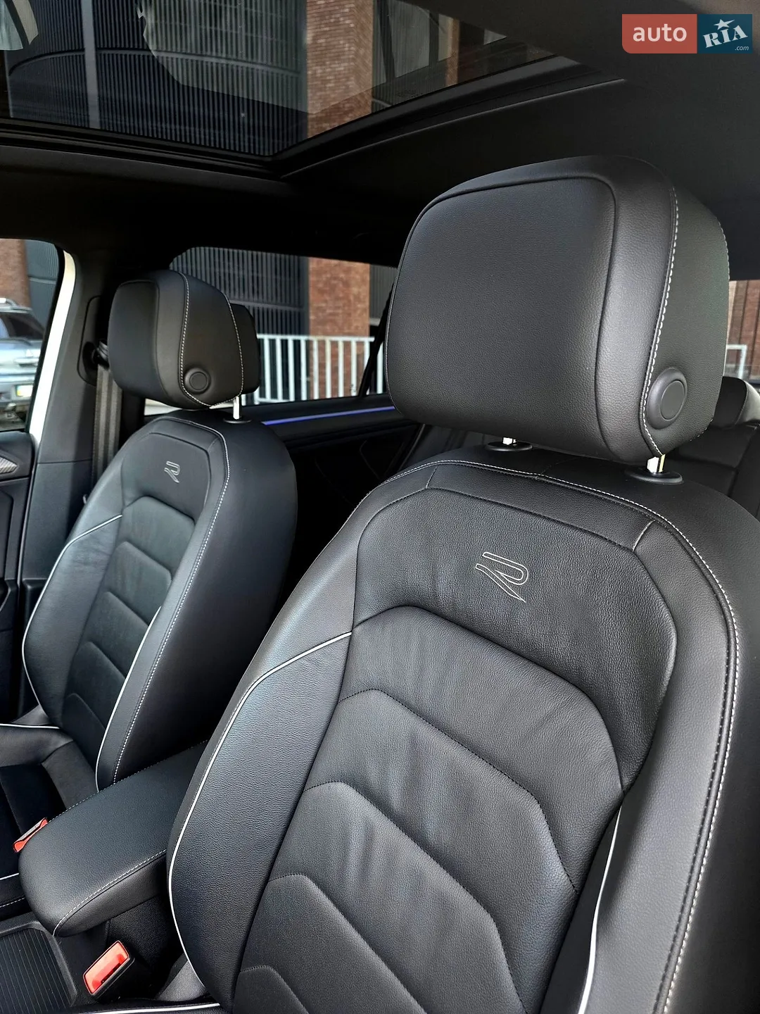 2023 Volkswagen Tiguan - мініатюра 15